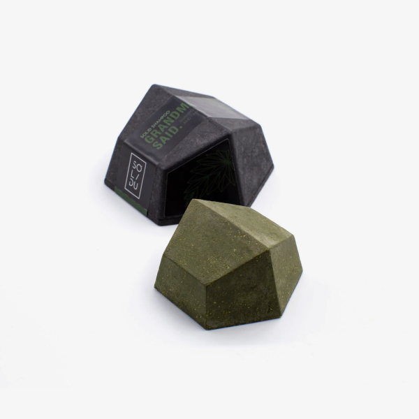 Sampon solid cu urzica si ulei de tamanu grandma said 65g Solidu