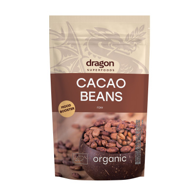 Boabe de cacao intregi...